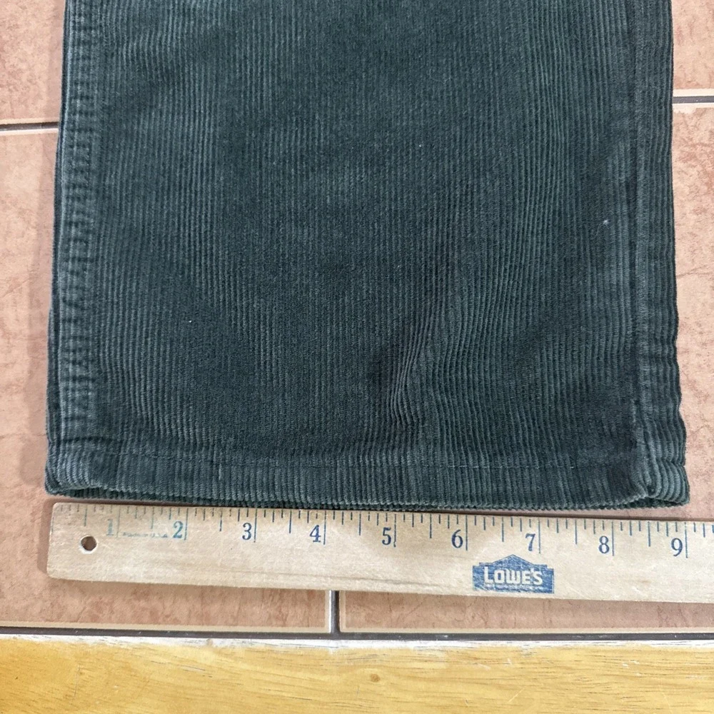 Levis 565 Pants Mens 34 x 30 Green Loose Straight Corduroy Baggy‎ Jeans NEW